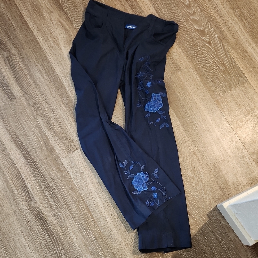 Vintage Express Embroidered Blue Floral Women's Pants
